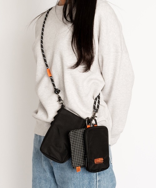 UNIVERSAL OVERALL（ユニバーサルオーバーオール） スマホショルダー