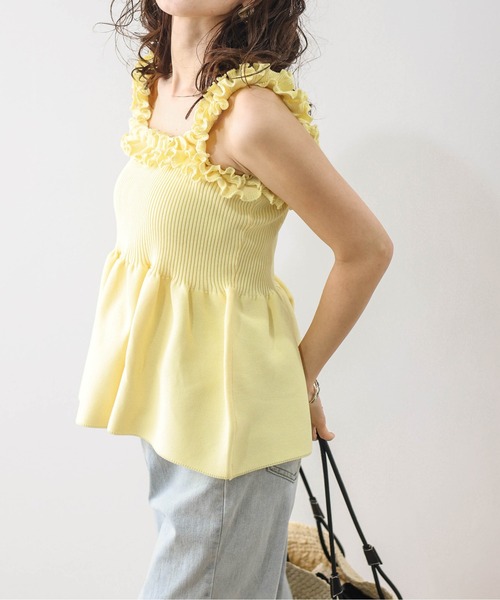 本日限定値下げ‼️美品‼️ペプラムフリルスリーブジャガードニット 本日限定値下げ‼️美品‼️ペプラムフリルスリーブジャガード