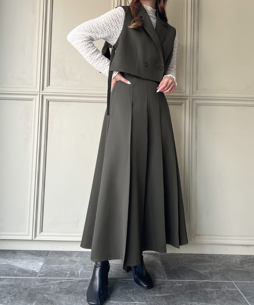 JUNOAH（ジュノア） セットアップ サイドベルトショートベスト＋