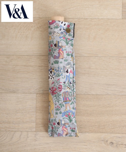 V＆A☆不思議の国のアリス☆晴雨兼用折りたたみ傘グリーン新品 セール】V&A晴雨兼用一級遮光アリス柄深張り2段折傘