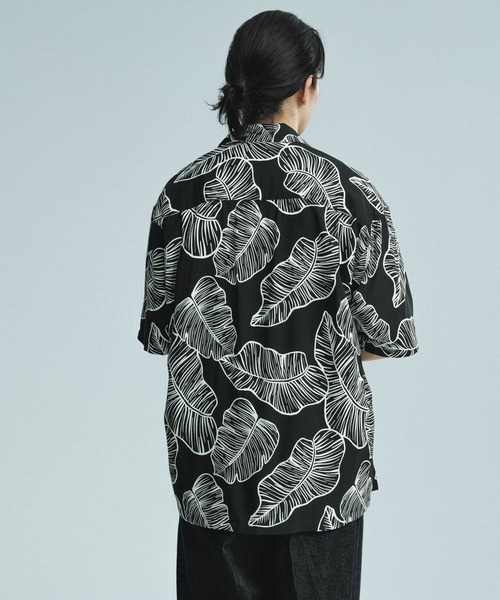 ADAM ET ROPE'（アダムエロペ） アロハシャツ シャツ 「BLACK＆WHITE