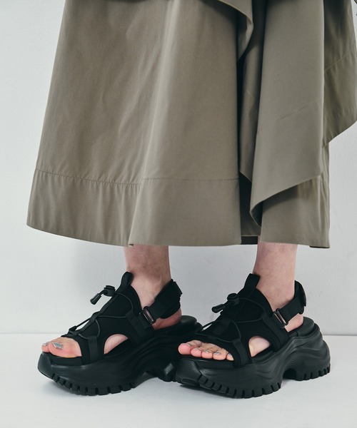 STUDIOUS（ステュディオス） 厚底 スポーツサンダル サンダル