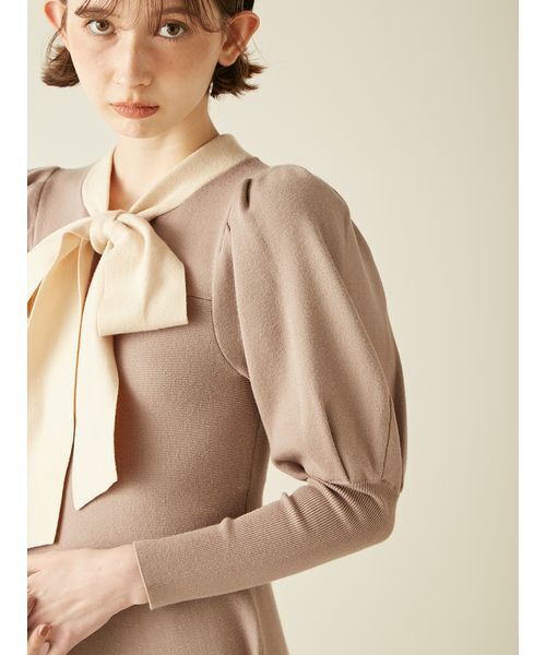 LILY BROWN（リリーブラウン） ワンピース ボウタイリボンニット