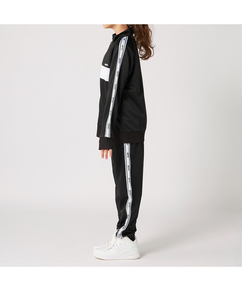 repipi armario（レピピアルマリオ） 「KIDS」セットアップジャージ