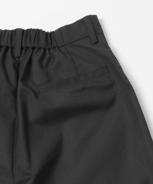 KBF（ケービーエフ） パンツ ダブルタックショートパンツ レディース