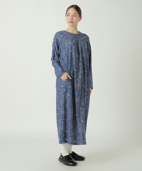 ズッカ柄ワンピースです。 ZUCCa（ズッカ） ワンピース FLORAL SCARF PRINT JERSEY / ワンピース