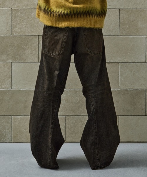 NVRFRGT（ネヴァーフォーゲット） ジーンズ 3D TWISTED WIDE LEG JEANS