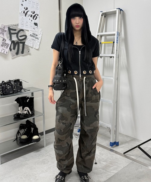 パーカー ハトメラウンドZIPパーカー レディース メンズ : ZOZOTOWN