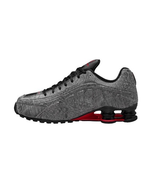 NIKE shox R4（メンズシューズ、紳士靴） | ファッション のおすすめ
