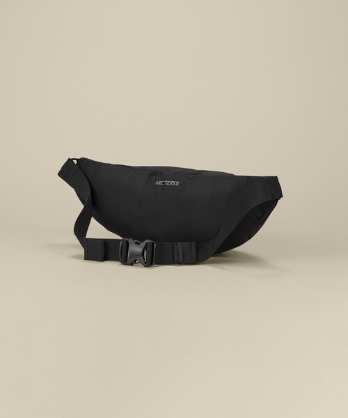 新作【新品未使用】国内正規品アークテリクス アクシオス 4 クロスボディ♪ ARC'TERYX（アークテリクス） ウエストポーチ ARC'TERYX