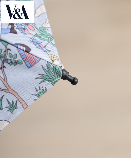 V&A☆不思議の国のアリス☆折りたたみ傘新品 FUNALIVE 折りたたみ傘 V＆A晴雨兼用一級遮光アリス柄深張り2段