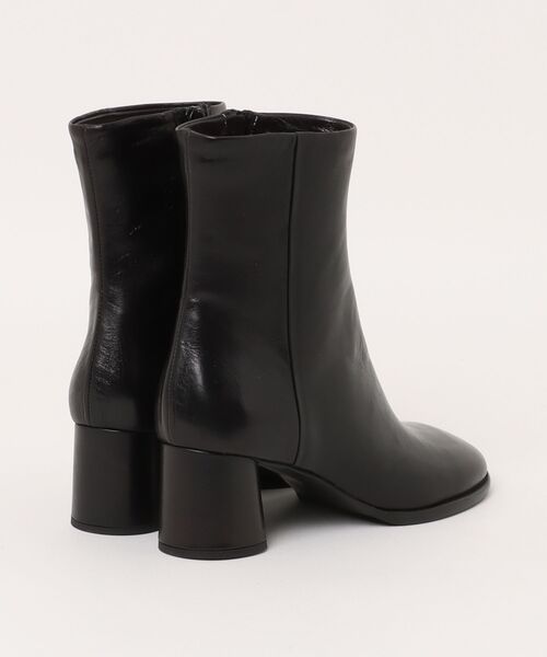 ファビオ ルスコーニ（FABIO RUSCONI）/Fabio Rusconi◆0．8cmヒール◆ラウンドトウルーズフィットショートブーツ FABIO RUSCONI（ファビオルスコーニ） ブーツ 「FABIO RUSCONI