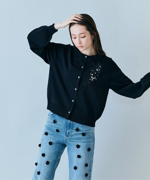 ジーンズ デニム デニムパンツ ビジュー付きブーツカットデニム レディースの画像