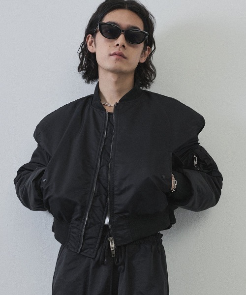   MA-1キルティングジャケット黒ブラック短丈古着S Shoowtime（ショウタイム） ma1 ma-1 Cropped MA-1 Military Jacket