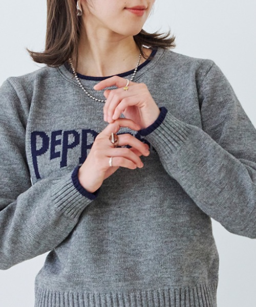 Fizz（フィズ） ニット セーター フロント英字ロゴジャガード配色