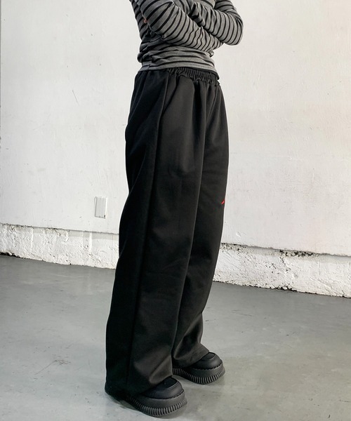 FJ ロゴ入り 黒 ベルベット トレーナー　ズボン　セット　42 FJ ロゴ入り 黒 ベルベット トレーナー ズボン セット 42 楽天市場