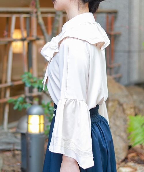 axes femme POETIQUE 姫袖ブラウス タグ リボン付き axes femme ブラウス シャツ 姫袖風リボン付フリルブラウス