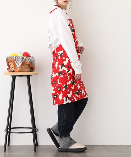 l'atelier Nuuit（アトリエ ヌイ） エプロン フラワープリントショート