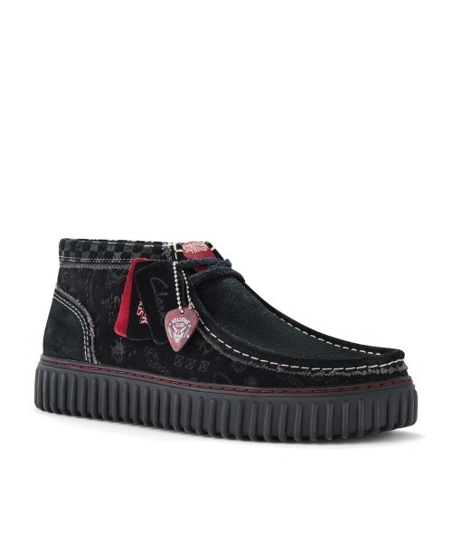 お*ボ様 新品　クラークス　チャールズF ステッド社スエード　パイソン　US8 Clarks（クラークス） スニーカー Clarks Torhill Hi x StrangerThings