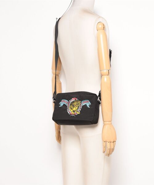 KENZO（ケンゾー） ショルダーバッグ KENZOJUMPINGTIGERCROSSBODYBAG