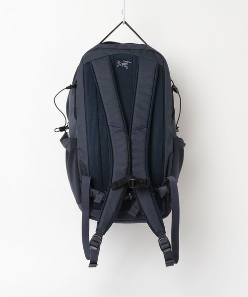 ARC'TERYX ネイビーリュック 中型 ARC'TERYX（アークテリクス） リュック FREE ネイビー メンズ