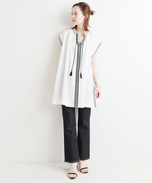 【 FREE size】IENA エンブロイダリー チュニックブラウス Aライン FREE size】IENA エンブロイダリー チュニックブラウス Aライン