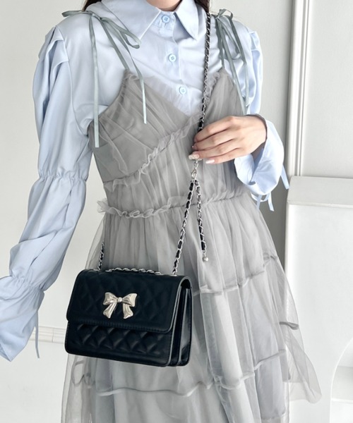 Loueme ショルダーバッグ バッグ メタルリボンキルティング