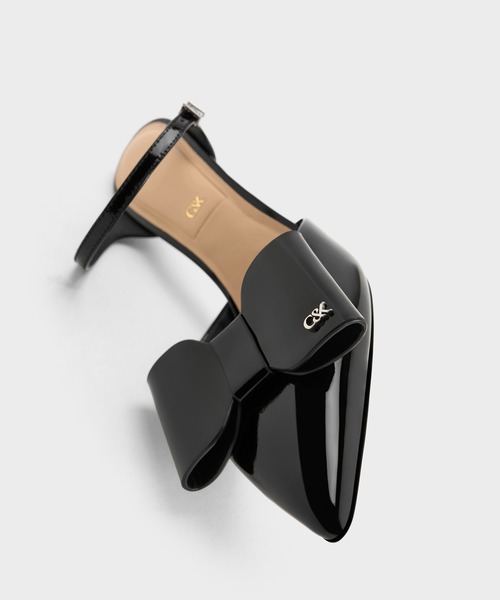 CHARLES ＆ KEITH サンダル Lu ルー パテントレザーボウブレード