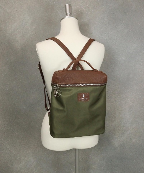 STUDIO PICONE（スタジオピッコーネ） デイバック リュック スクエア
