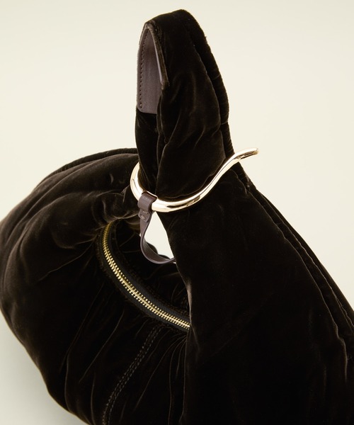 Le Vernis（ル・ベルニ） ハンドバッグ POIR VELVET BAG : ZOZOTOWN