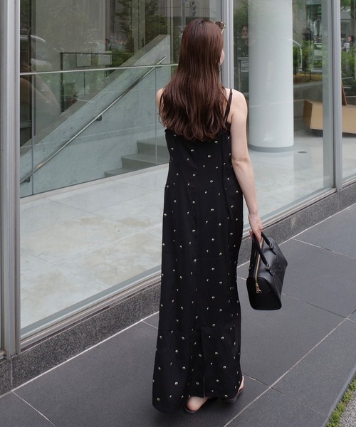HEILIS ワンピース 「Nanami Original」花柄刺繍キャミ