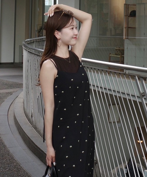 YUNA　黒花柄キャミワンピース ワンピース キャミワンピース 花柄[品番：HHHW0001981]｜HUG.U