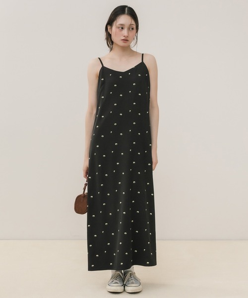 HEILIS（ヘイリス） ワンピース 「Nanami Original」花柄刺繍キャミ