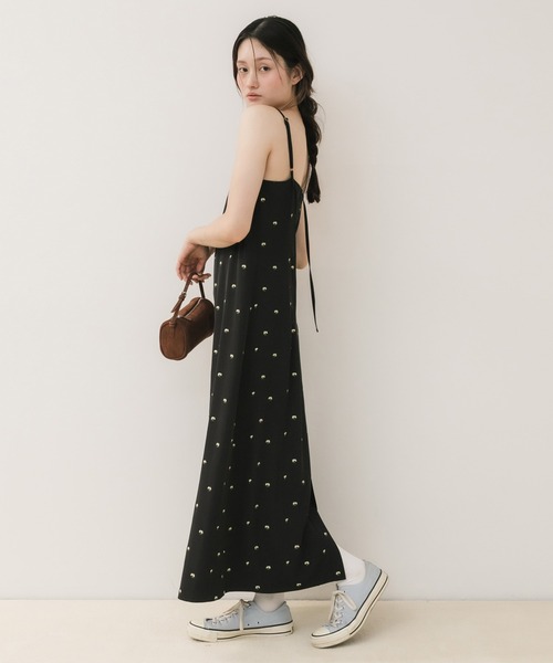 HEILIS（ヘイリス） ワンピース 「Nanami Original」花柄刺繍キャミ
