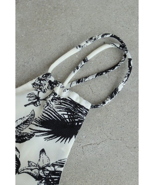 cawaii ワンピース ボタニカルのデッサン画ロングワンピース