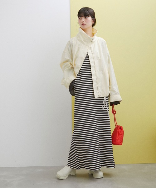 ADAM ET ROPE'（アダムエロペ） ナイロンブルゾン FREE キナリ