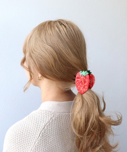 Three Four Time（スリーフォータイム） ヘアクリップ イチゴバンス