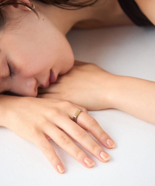 ete（エテ） 指輪 リング 「トリカラー」 ボクシー リング ミディアム