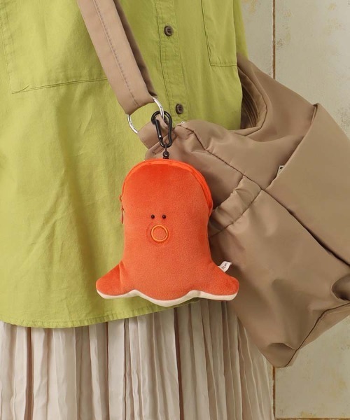 Bleu Bleuet（ブルーブルーエ） パスケース おいしいリール付きパス