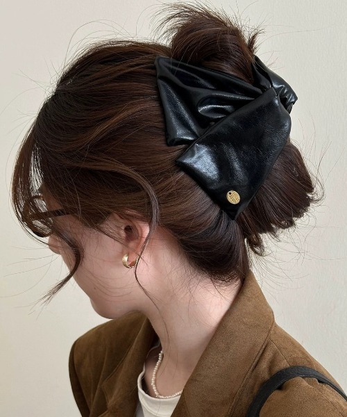 ヘアクリップ フェイクレザーリボンクリップ : ZOZOTOWN Yahoo!店