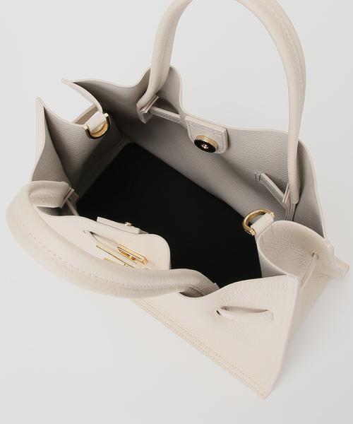 La Totalite ヴィオラドーロ　レザーショルダーBAG La TOTALITE（ラ トータリテ） ショルダーバッグ バッグ VIOLAd'ORO