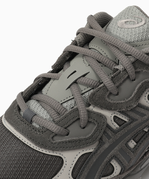アシックススニーカー　トリュフグレー　24.5㎝ ASICS（アシックス） スニーカー GEL-NYC メンズ レディース