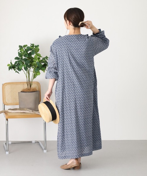 kilki コットン総柄ワンピース 新品 kilki（キルキー） ワンピース 夏 フリル付きビブフロントワンピース