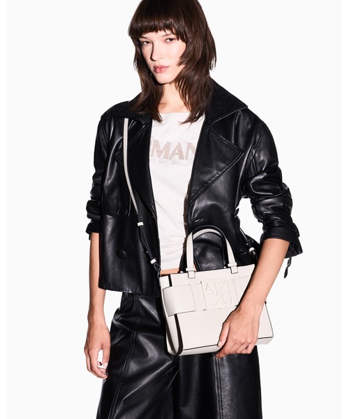 【人気】 アルマーニ エクスチェンジ 2WAY ハンドバッグ BOXロゴ 黒 ARMANI EXCHANGE ハンドバッグ 「A|X アルマーニ エクスチェンジ」BOX