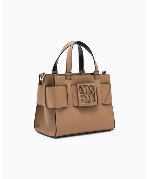 新品アルマーニエクスチェンジ BOXロゴバックルミニハンドバッグ サンドベージュ ARMANI EXCHANGE ハンドバッグ 「A|X アルマーニ エクスチェンジ」BOX