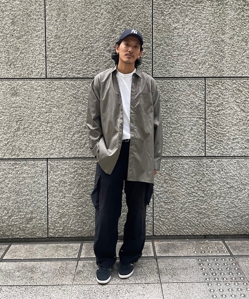ミディウミソリッド バックロングシャツ フィッシュテール コットン 黒 March 2026 #MIDIUMISOLID #ミディウミソリッド