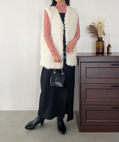 CLEA ベスト ジレ ボリュームプードルフェイクファーベスト レディース