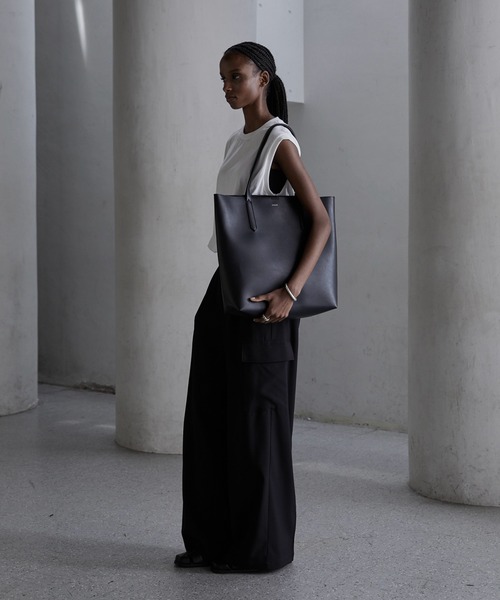 【CALLNE】Square Totebag / スクエアトートバッグ CALLNE トートバッグ 「CALLNE」Square Totebag / スクエア