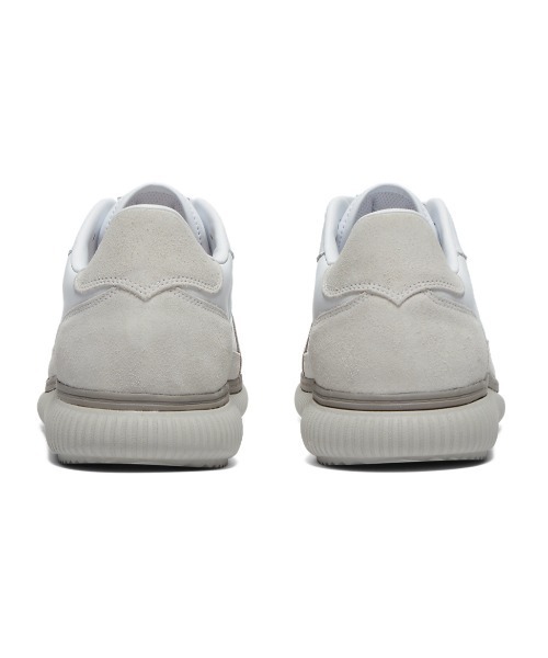 Onitsuka Tiger（オニツカタイガー） スニーカー DELECITY L