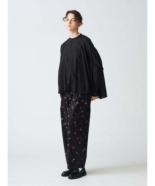 mizuiroind（ミズイロインド） パンツ スモールフラワープリントパンツ